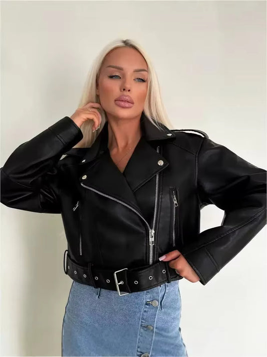 Jaqueta Biker Feminina Preta Cropped – Estilo Moderno e Atitude
