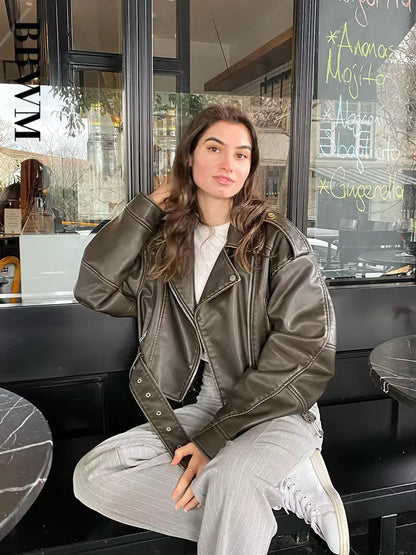 Jaqueta Biker Feminina Preta Cropped – Estilo Moderno e Atitude